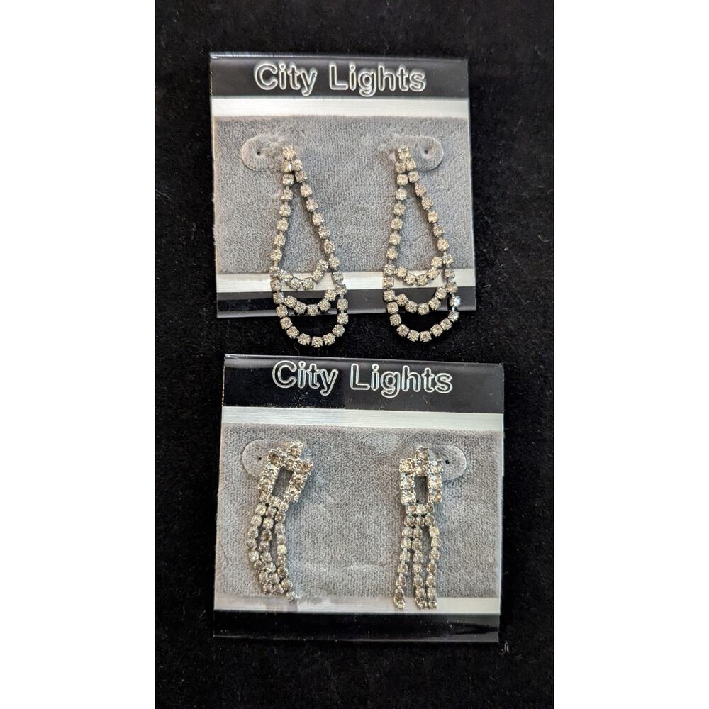 City Lights Rhinestone Teardrop Loop Dangle Pierced Earrings NOS Original Card